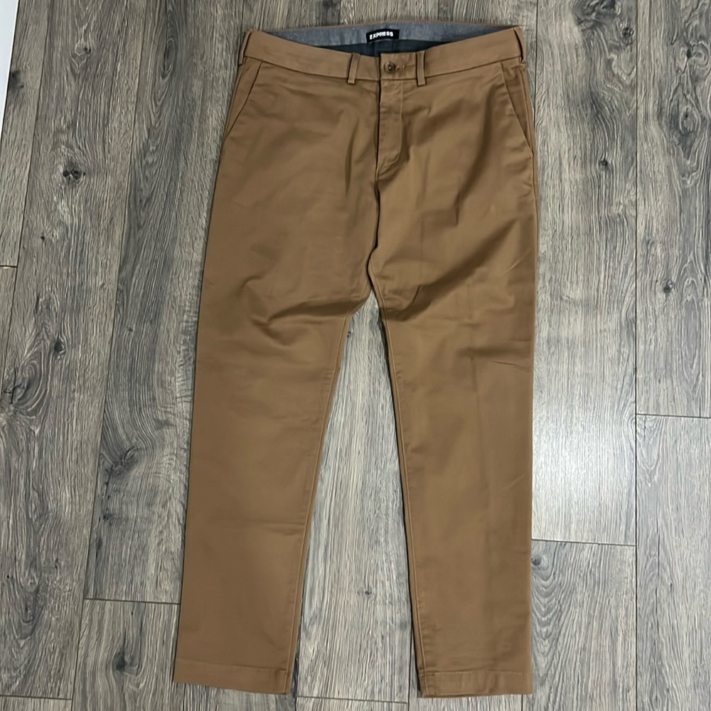 Express men’s skinny chino pants